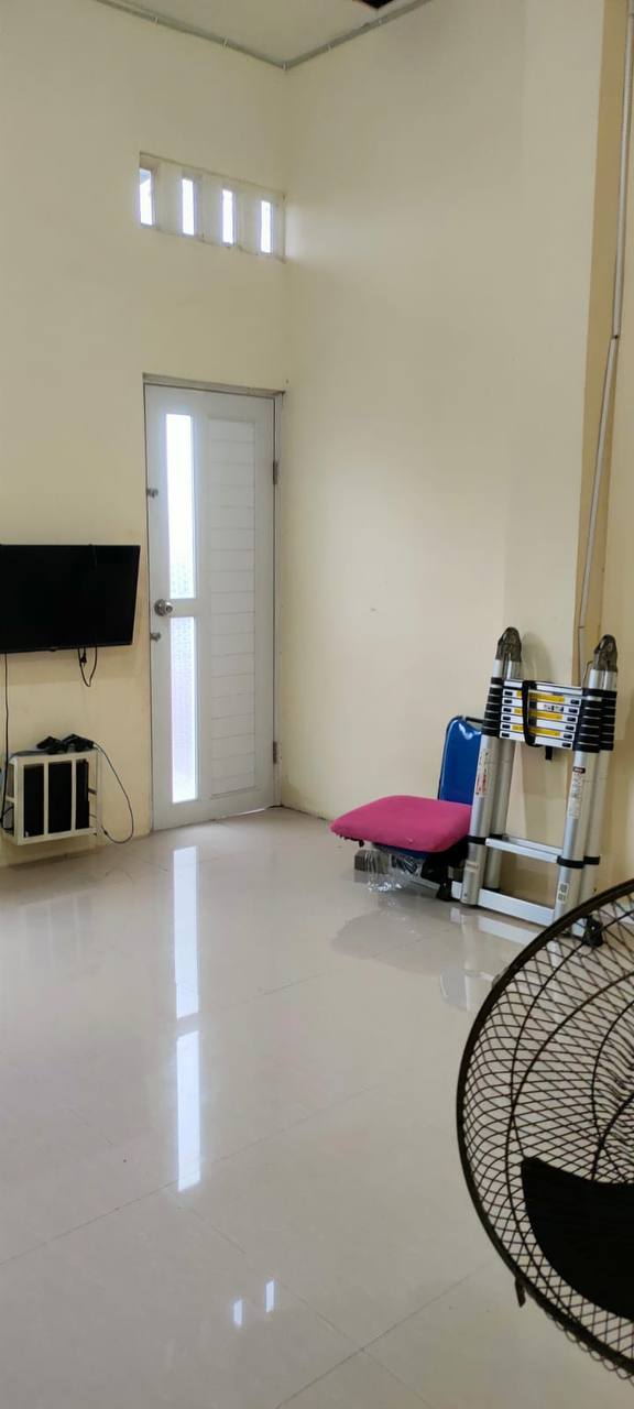 Dijual Ruko 2 Lantai Strategis di Jalan Kedung Cowek Surabaya Utara - Thumbnail 3