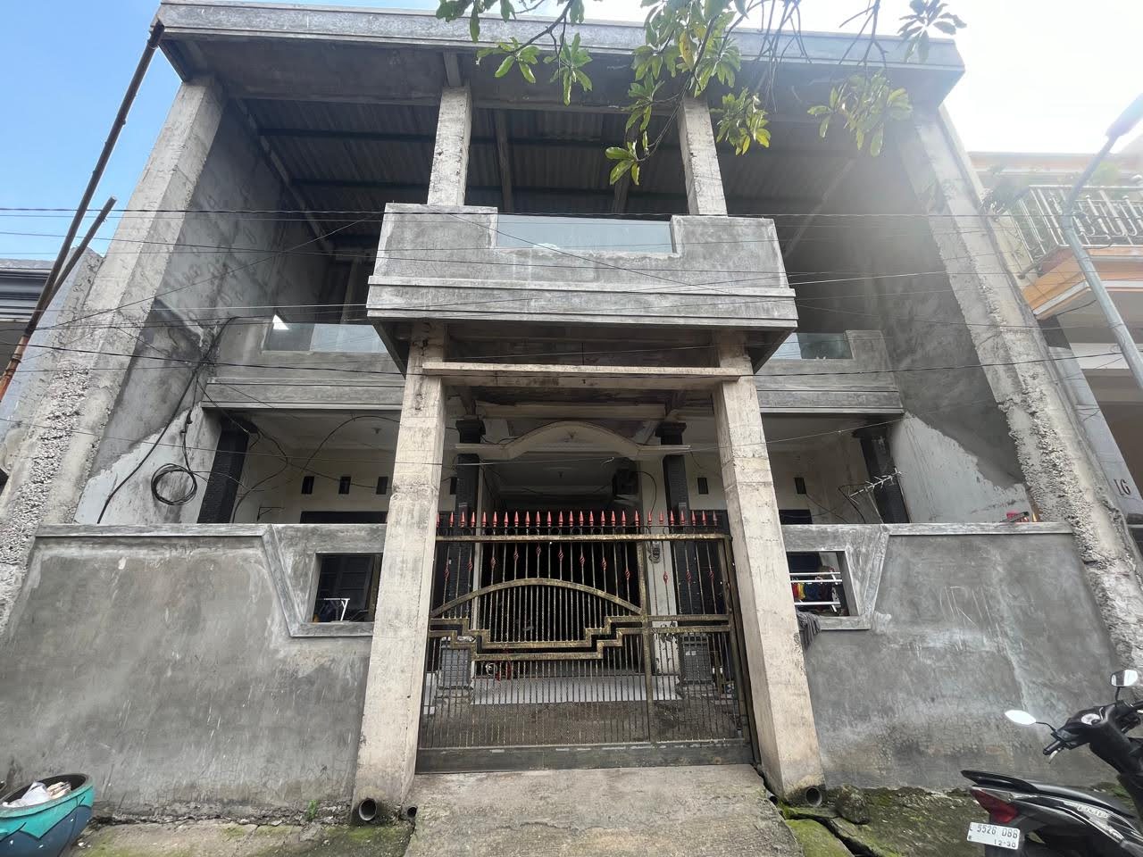 Dijual Rumah Murah Hitung Tanah di Simo Rejosari Surabaya Barat - Image 1