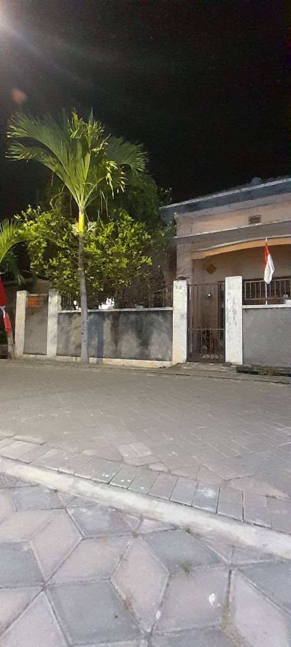 Dijual Rumah Nyaman di Jalan Kedinding Tengah Sekolahan Surabaya Utara - Thumbnail 2
