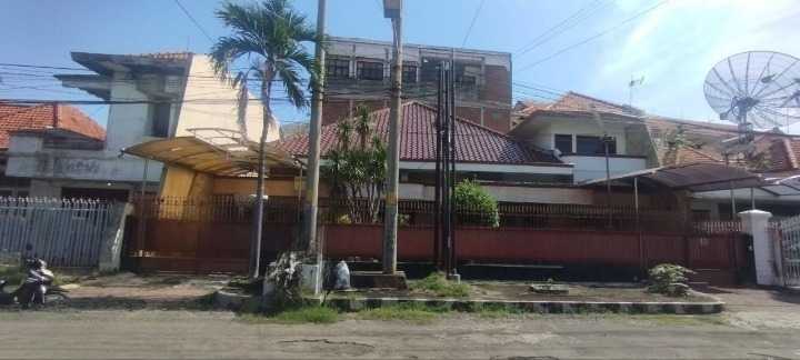Dijual Rumah Luas Lokasi Strategis Ketupa Surabaya Pusat - Image 1