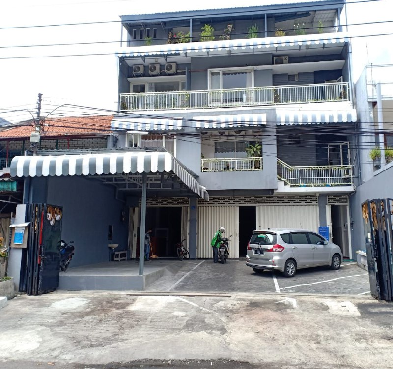 Dijual 2 Ruko Strategis 4 lantai Tengah Kota, jalan kembar, Full bisnis dan Penghuni Tembok Dukuh Surabaya Pusat - Thumbnail 9