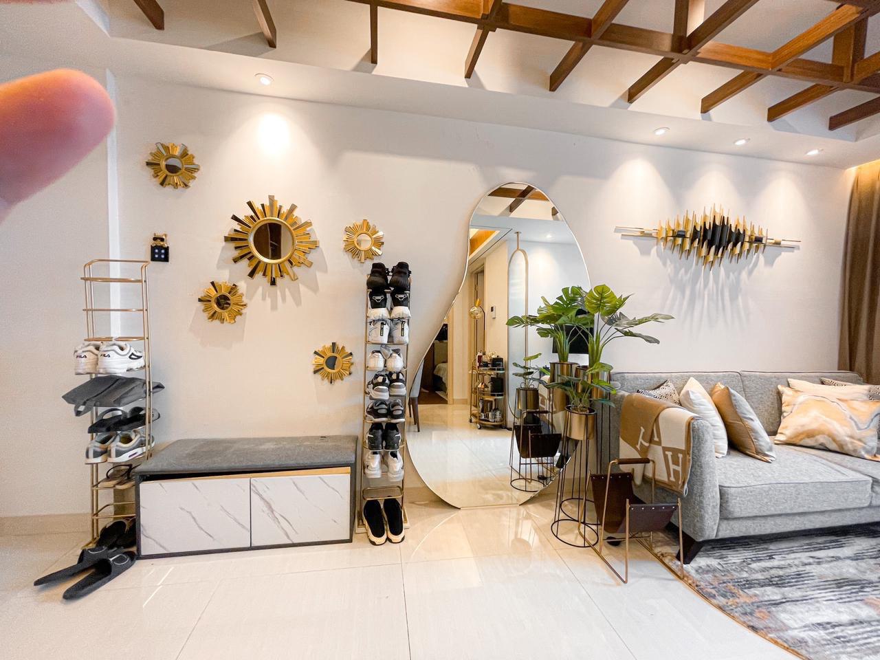 Dijual Apartemen Mewah Full Furnished di La Riz Mansion Pakuwon Supermall Surabaya Barat - Image 1