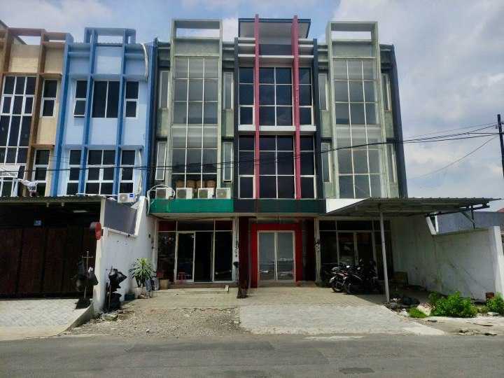 Dijual Ruko 3 Lantai Strategis di Jalan Raya Kutisari Surabaya Selatan - Image 1