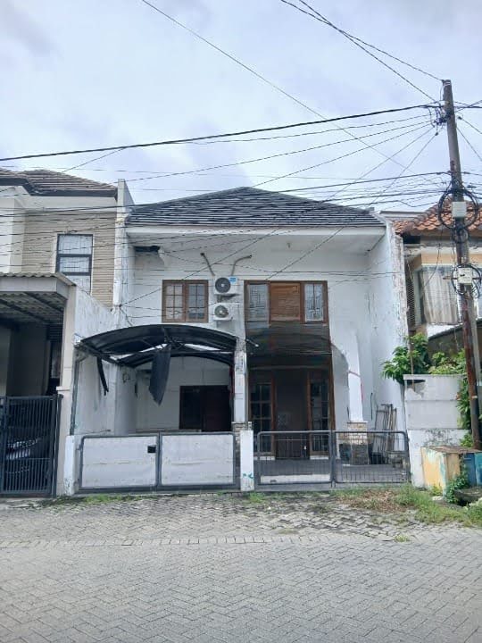 Dijual / Disewakan Rumah Strategis Siap Huni di Babatan Pratama – Wiyung, Surabaya Barat - Image 1