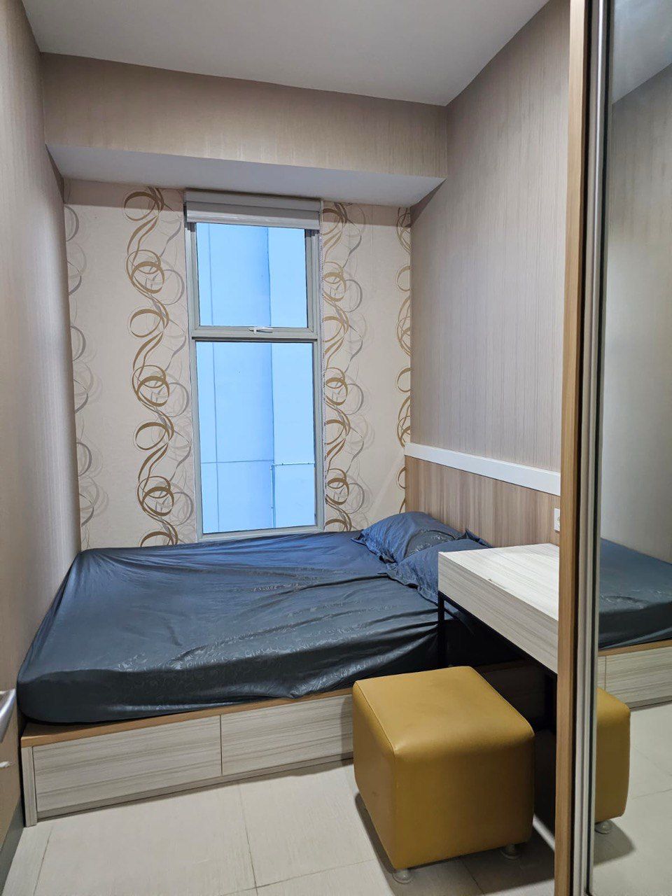 Dijual Apartemen  Strategis Full Furnished Waterplace Surabaya Barat (BBAG) - Thumbnail 5