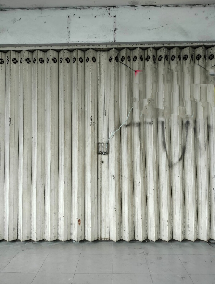 Disewakan ruko strategis kedung cowek – Surabaya timur - Image 1