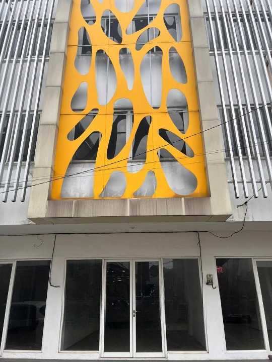 Dijual Ruko Strategis Kawasan Komersial di Grand Plaza Gresik - Image 1