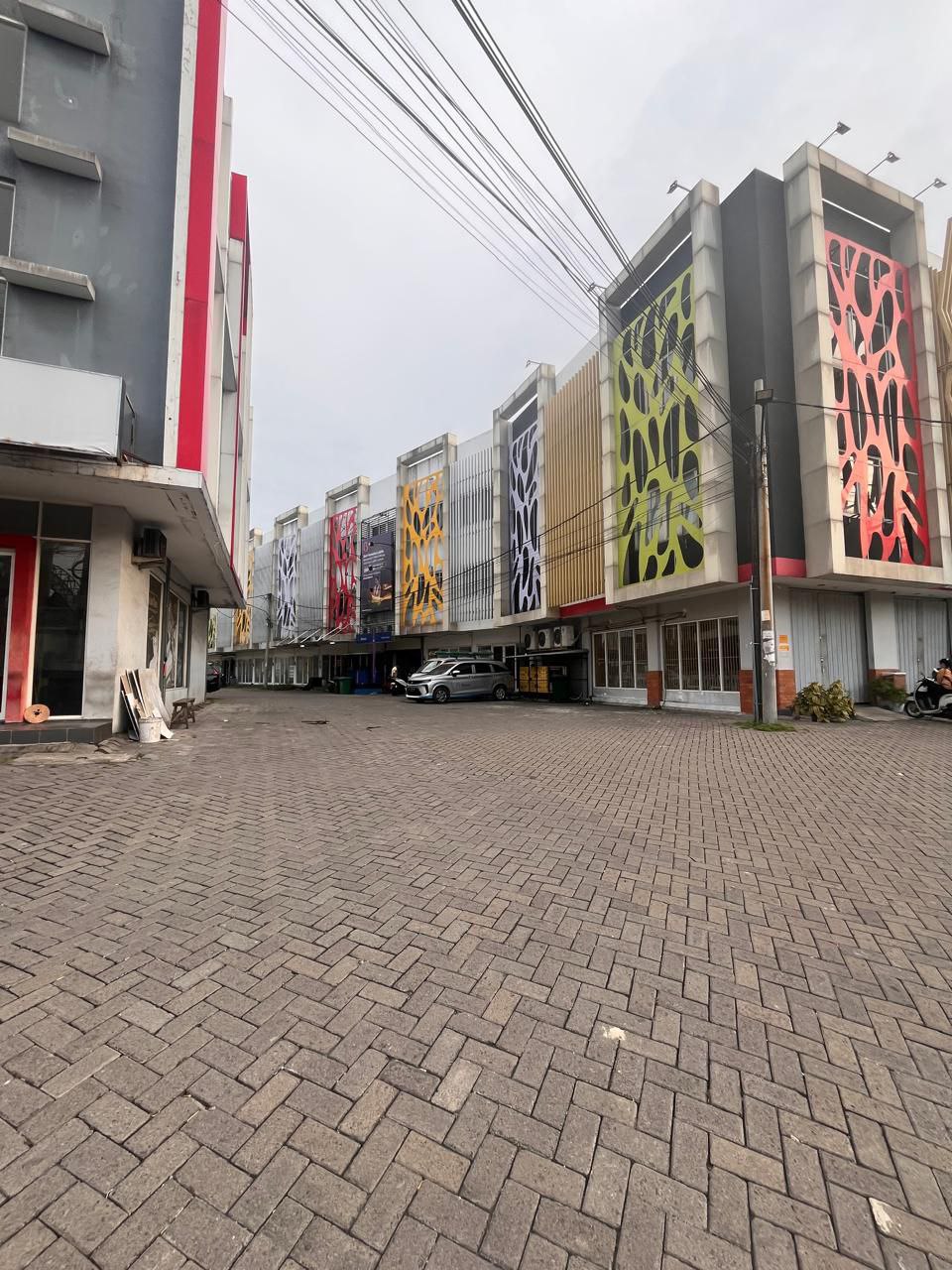 Dijual Ruko Strategis Kawasan Komersial di Grand Plaza Gresik - Thumbnail 4
