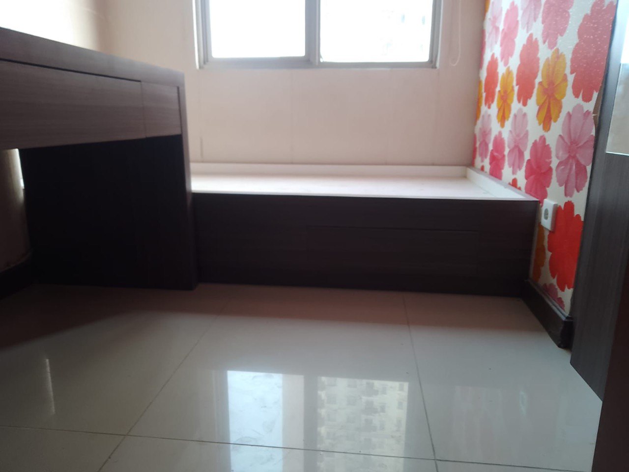 Dijual/Disewakan Apartemen Full Strategis Furnish di Waterplace Surabaya Barat - Thumbnail 6