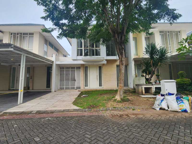 Dijual/Disewakan Rumah Minimalis Siap Huni di Pakuwon Indah Surabaya Barat - Image 1