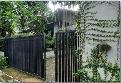 Dijual Rumah Mewah Siap Huni di Raya Mandala Tebet Jakarta Selatan - Thumbnail 2