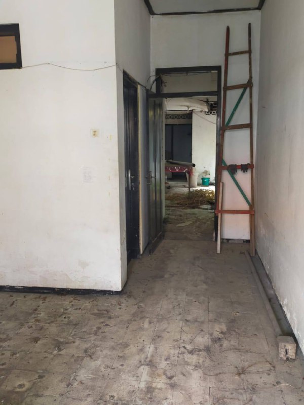 Dijual Strategis Rumah Hitung Tanah di Jalan Ngagel Timur Surabaya Timur - Thumbnail 2