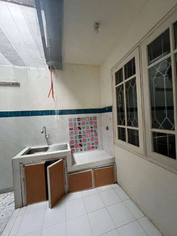 Disewakan Rumah Strategis di Puri Asri Surabaya Timur - Thumbnail 5