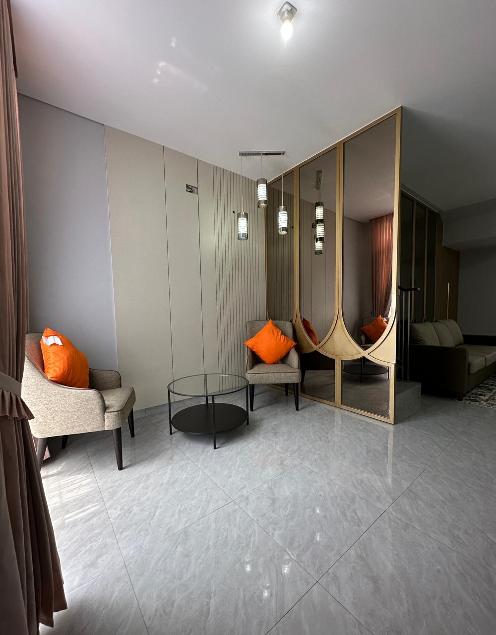 Disewakan Rumah Baru Siap Pakai di Grand Pakuwon Tandes Surabaya Barat - Thumbnail 2