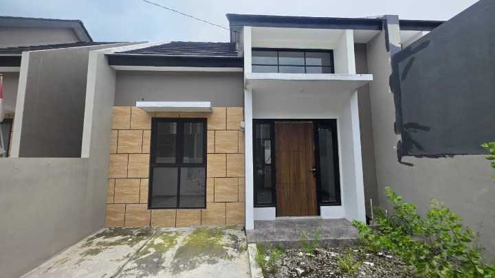 Dijual Rumah Strategis1 Lantai Siap Huni di Alana Tambak Oso Sidoarjo - Image 1