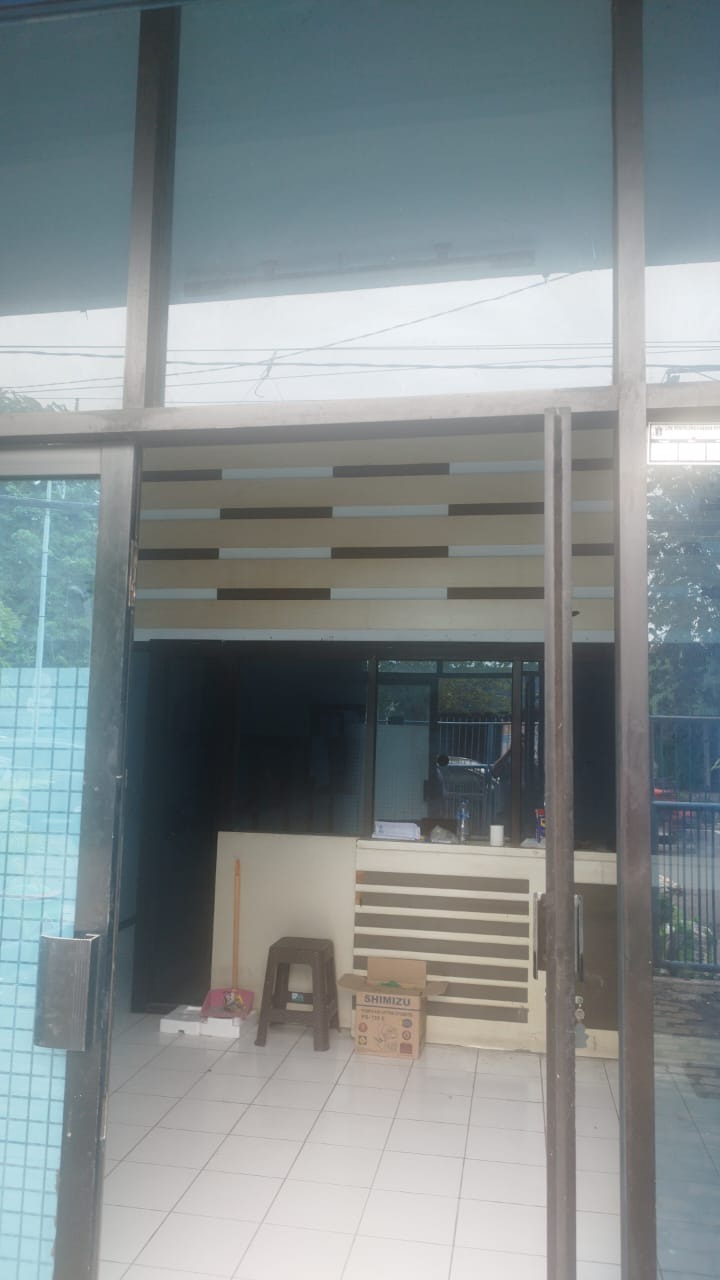 Disewakan Ruko 3 Lantai Strategis di Ngagel Jaya Selatan Surabaya Timur - Image 1