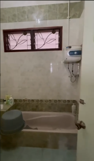 Disewakan Rumah 1 Lantai Siap Huni di Ngagel Jaya Tengah Surabaya Timur - Thumbnail 3