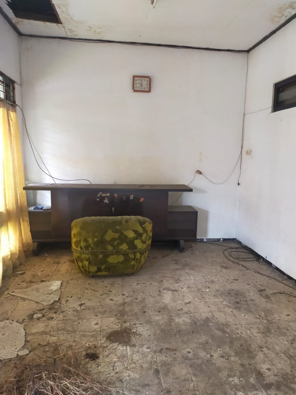 Dijual Rumah Strategis di Ngagel Timur Surabaya Timur - Thumbnail 4