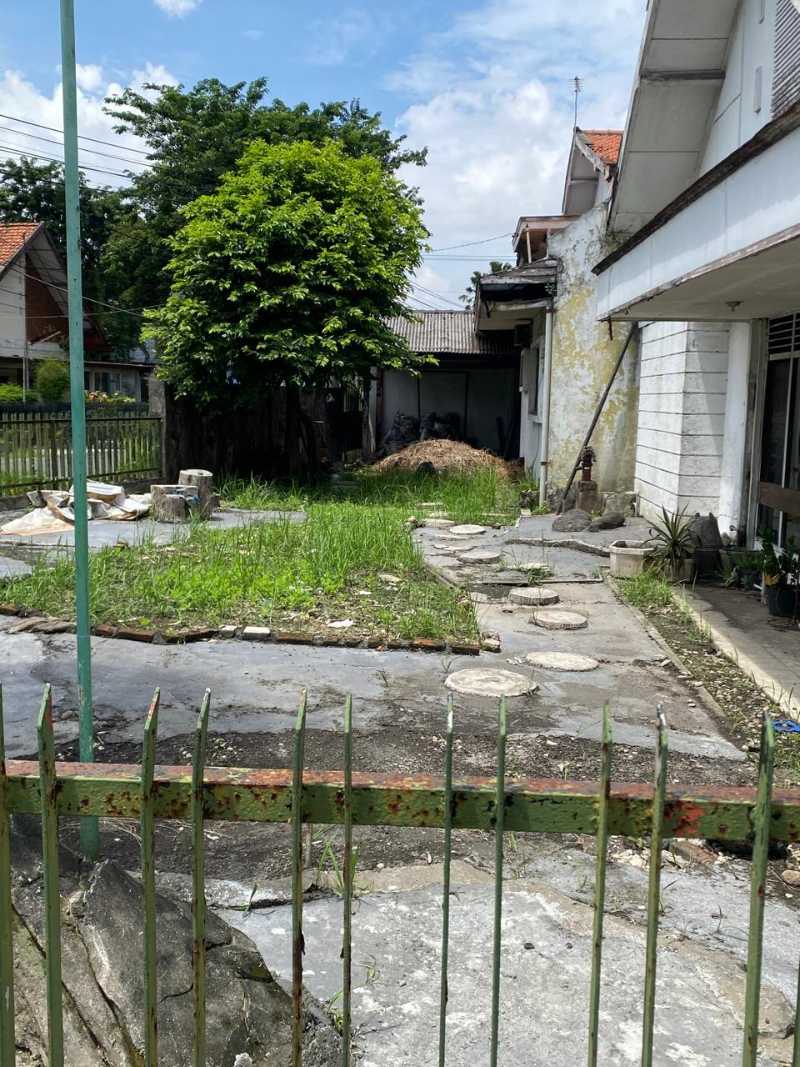 Dijual Rumah Luas Siap Huni di Ngagel Jaya Tengah Surabaya Timur - Image 1