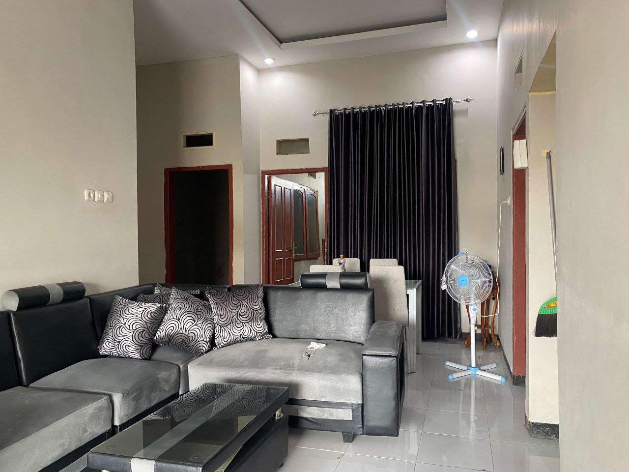 Dijual Rumah Strategis di Puri Safira Regency Raya Menganti Gresik - Thumbnail 6