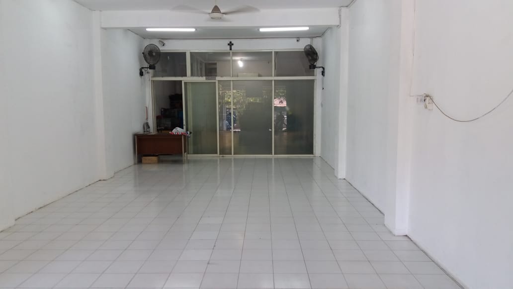 Dijual Ruko Strategis Nol jalan raya, Raya Dukuh Kupang Barat Surabaya Barat - Thumbnail 2