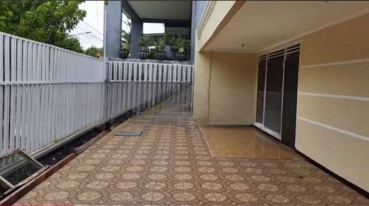 Disewakan Rumah di Jemur Andayani Siap Huni Surabaya Selatan - Thumbnail 2