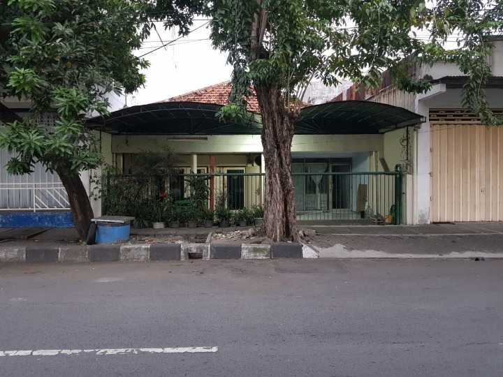 Dijual Rumah Modern Raya Dukuh Kupang Surabaya Barat - Thumbnail 4