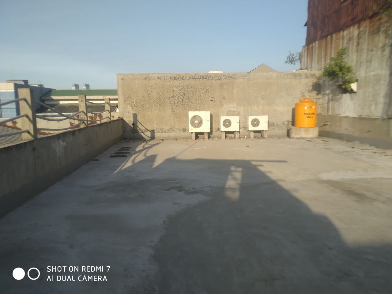 Dijual/Disewakan Ruko Tiga Lantai Strategis di Pucang Anom Timur Surabaya Timur - Thumbnail 5