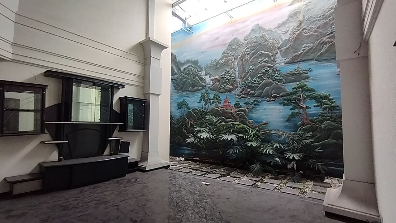 Dijual Rumah Mewah Siap Huni di Jemur Andayani Surabaya Selatan - Thumbnail 8