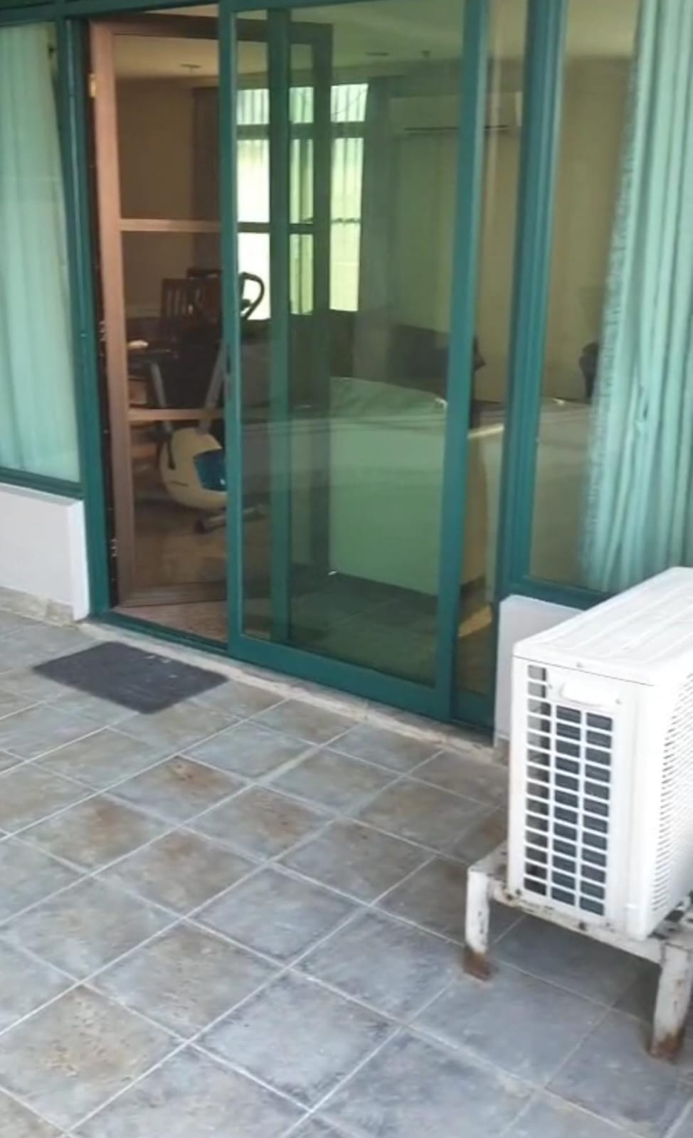 Dijual Penthouse Strategis  Condominium Graha Famili Lokasi Premium Surabaya, Murah - Thumbnail 7