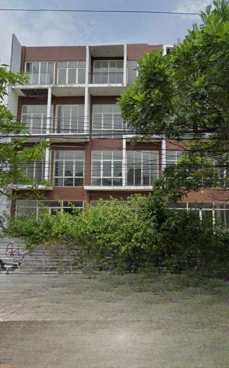 Dijual Ruko 4 Lantai Strategis di Jalan Raya Racing Centre Makassar - Thumbnail 2