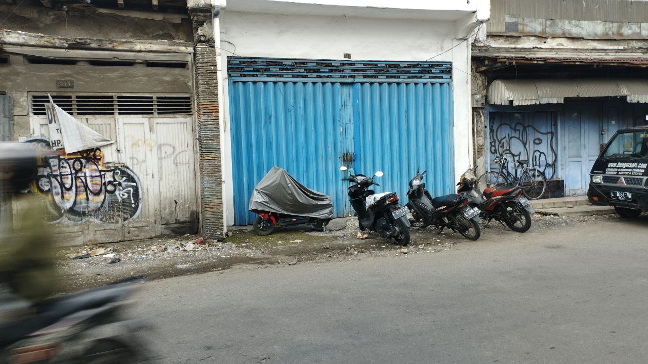 Dijual/Disewakan Ruko Strategis Siap Usaha di Bunguran Surabaya Utara - Image 1