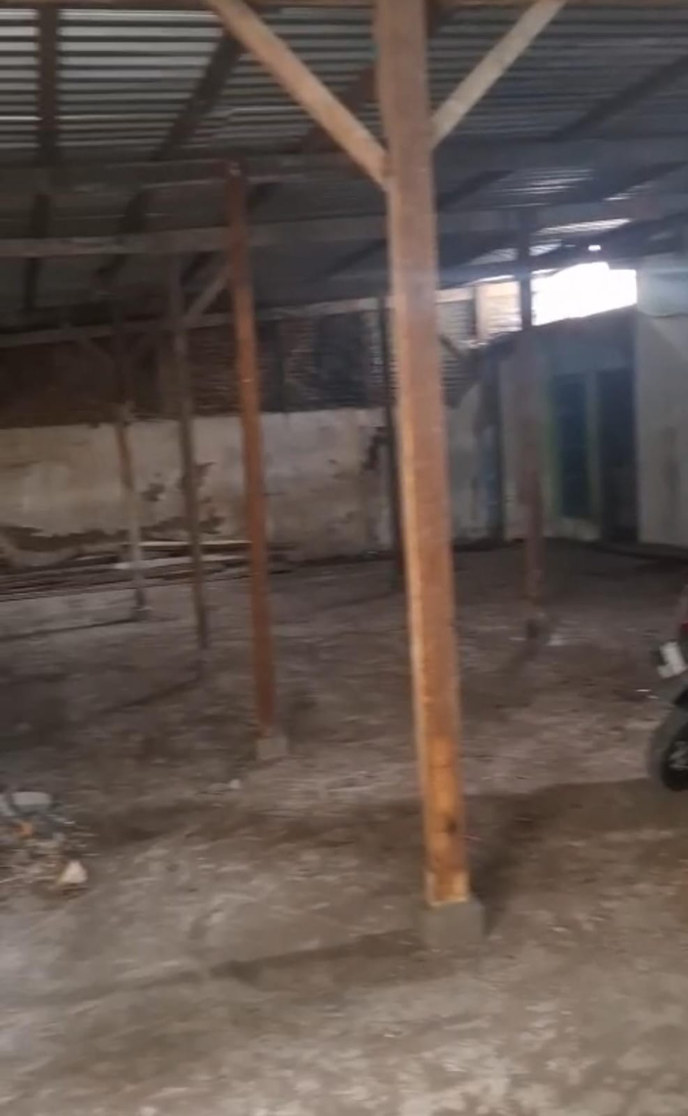 Disewakan Gudang StrategisMedokan Ayu Surabaya Timur - Thumbnail 4