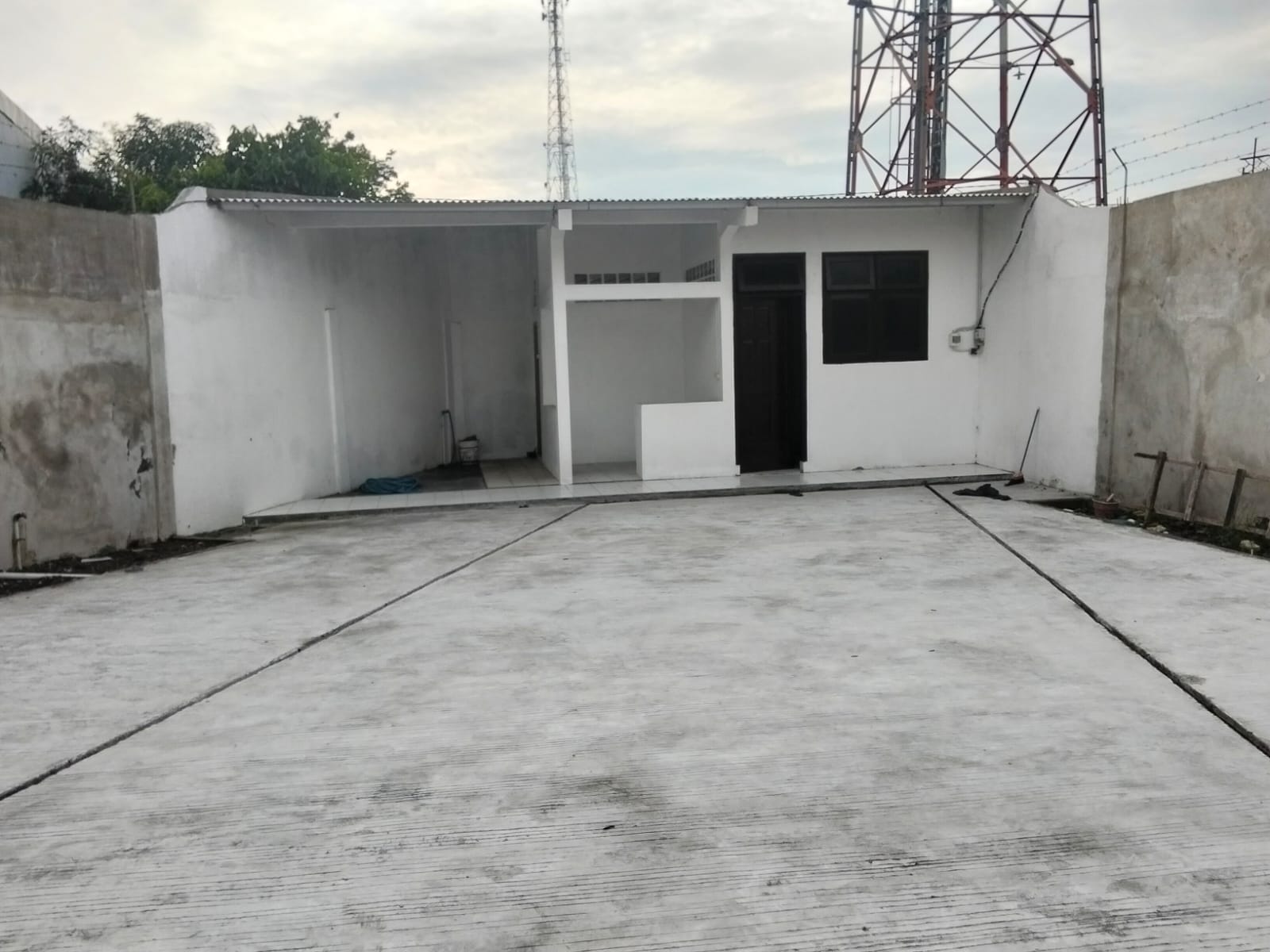 Disewakan Gudang Strategis  Bangunan Baru di Lingkar Timur Sidoarjo (bbal) - Thumbnail 2