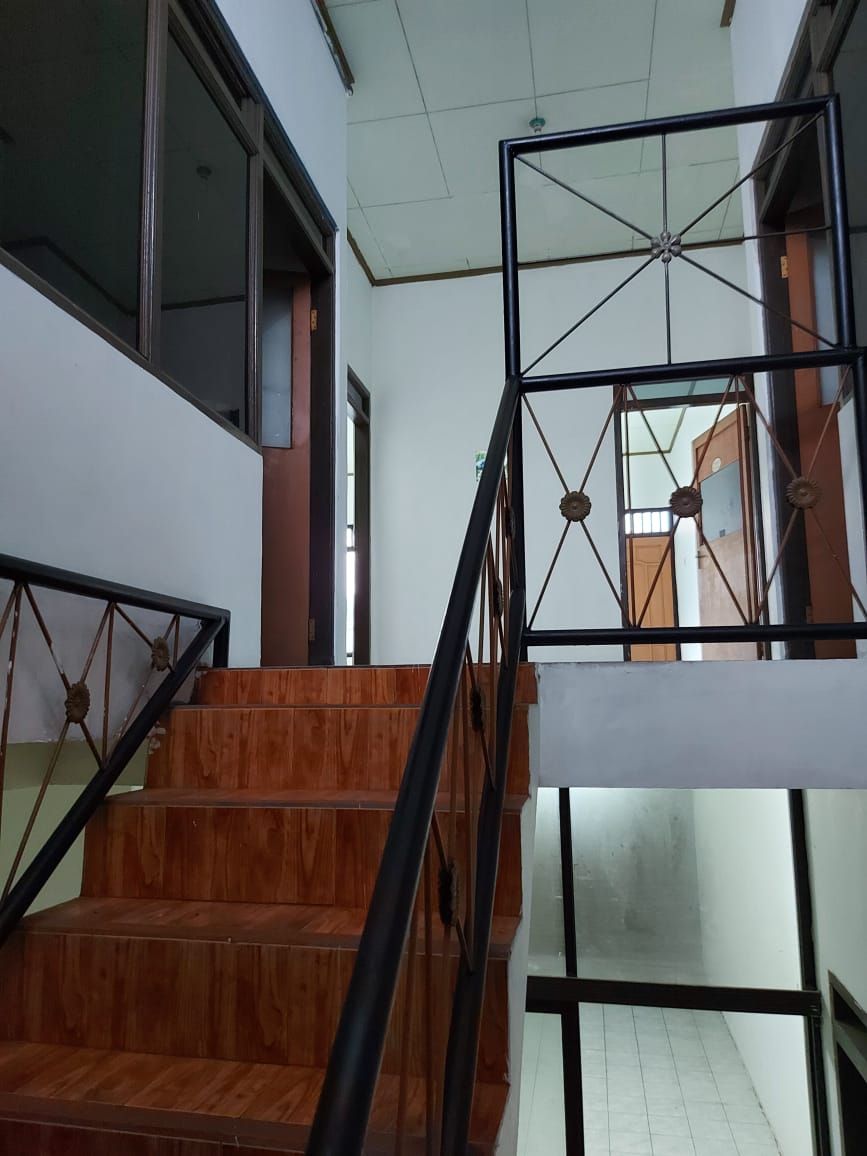 Dijual Rumah Usaha 2 Lantai Manukan Krajan Lokasi Strategis  Surabaya Barat - Thumbnail 3