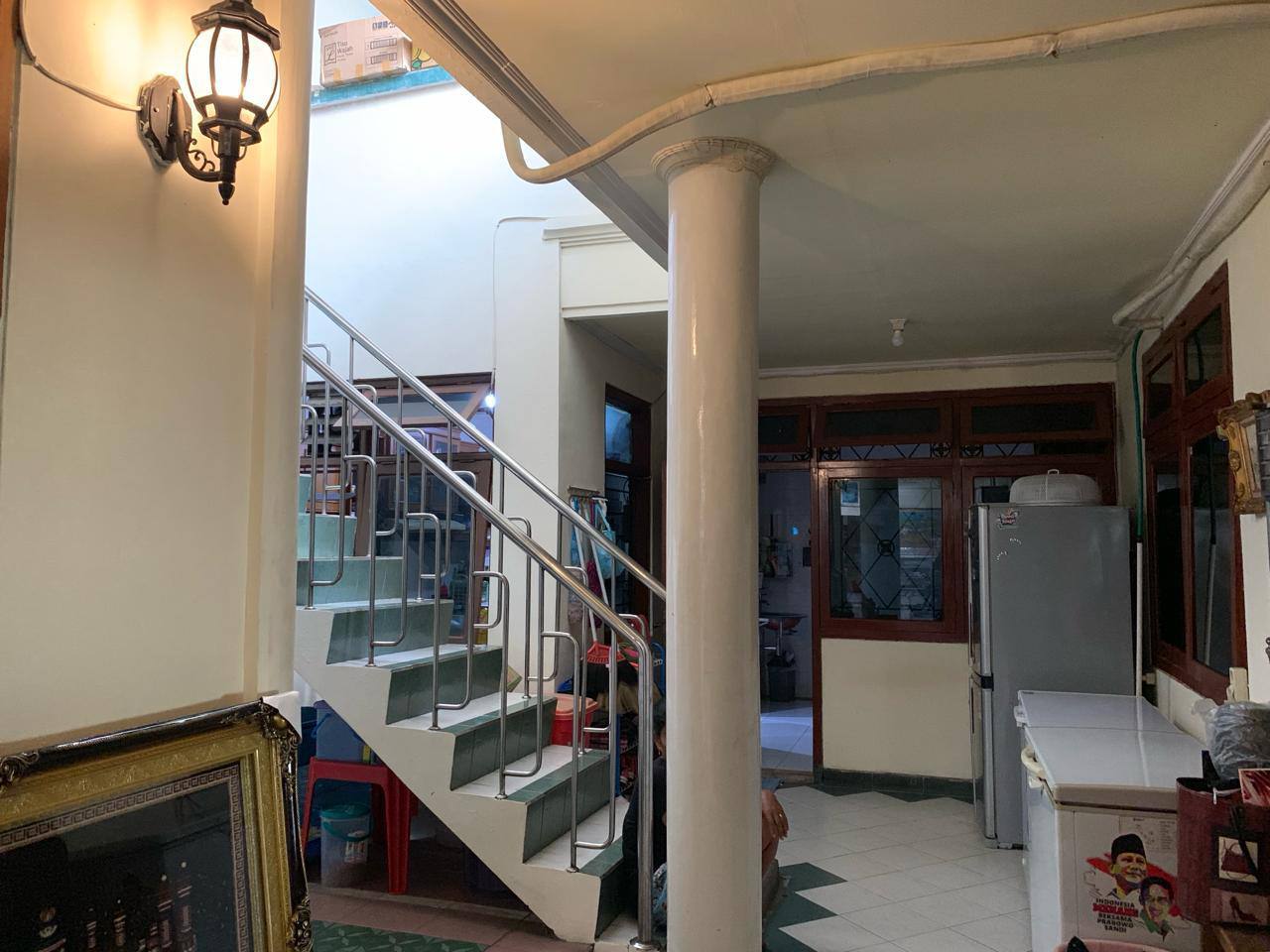 Dijual Rumah Strategis di Jalan Jemur Andayani Surabaya Selatan - Thumbnail 4