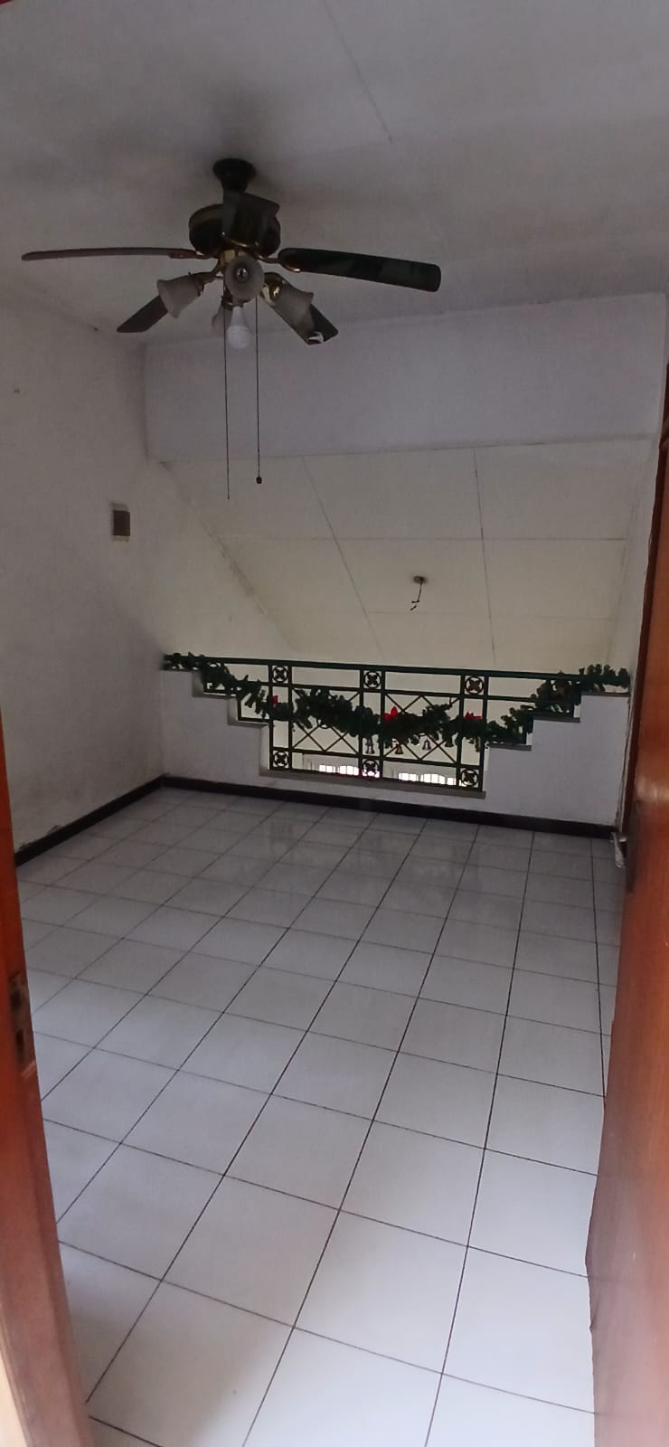 Dijual Rumah Strategis 2 Lantai di Delta Sari Indah Waru Sidoarjo - Thumbnail 4