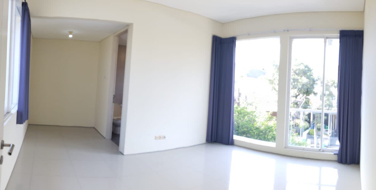 Dijual Rumah Mewah di Royal Residence Harewood Surabaya Barat - Thumbnail 4