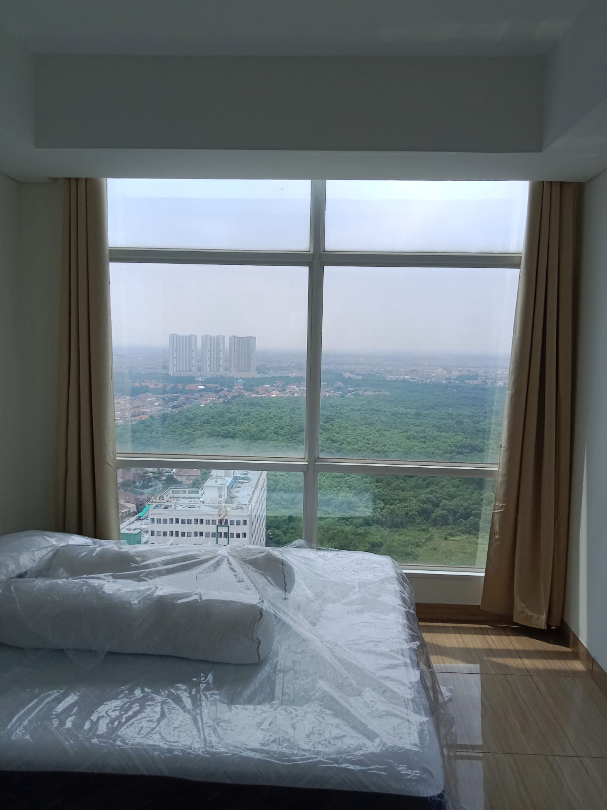 Dijual Apartment Full Furnish Grand Sungkono Surabaya Barat - Thumbnail 3