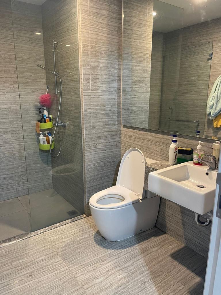 Dijual Apartemen Furnish Siap Huni di La Viz Pakuwon Mall Surabaya Barat - Thumbnail 7