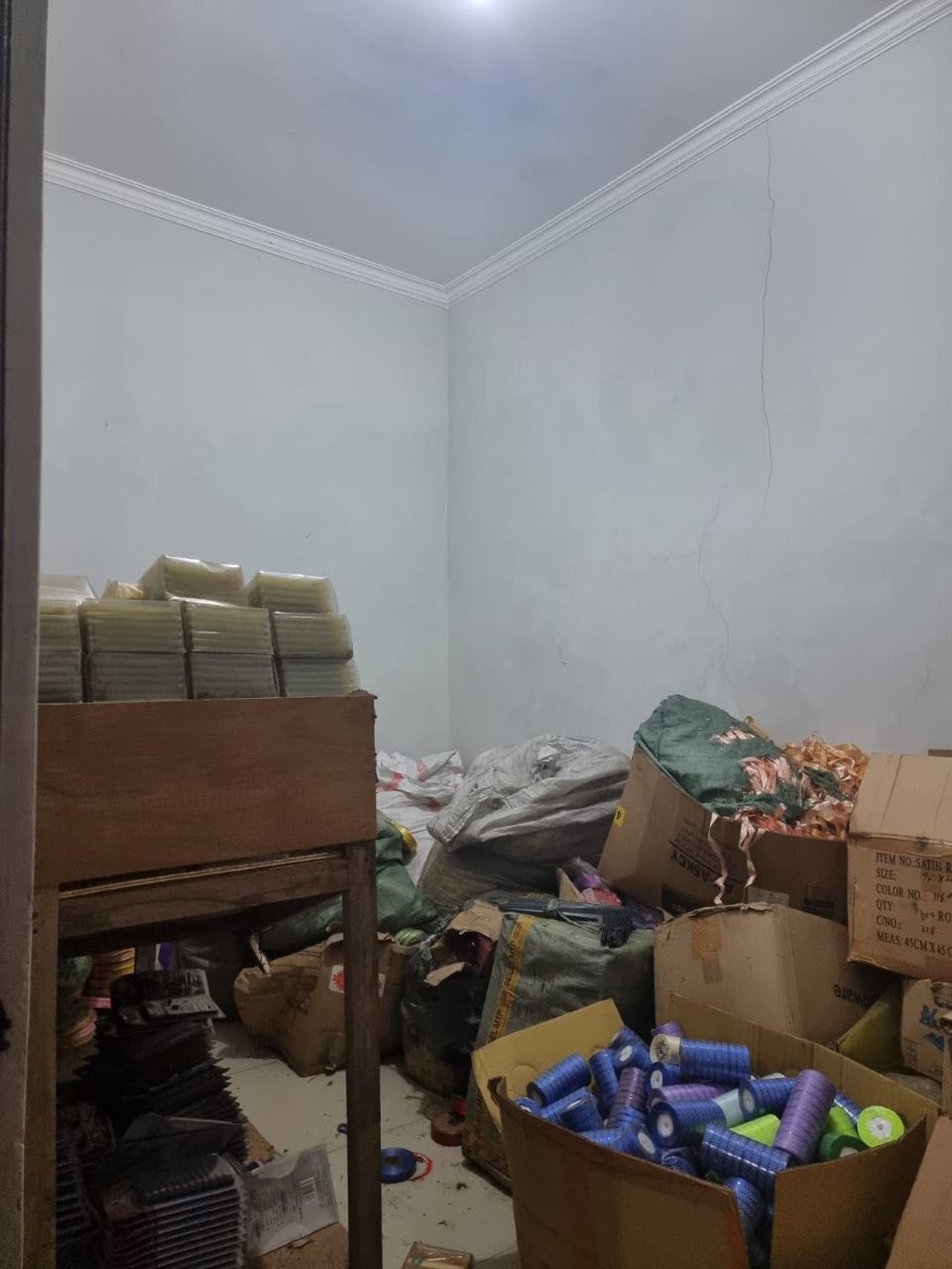 Disewakan Rumah Hook di Jalan Pucang Sewu Surabaya Timur - Thumbnail 8