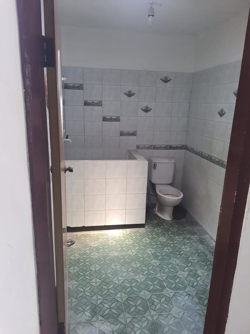 Dijual/Disewakan Rumah Strategis di Jalan Pucang Anom Surabaya Timur - Thumbnail 2