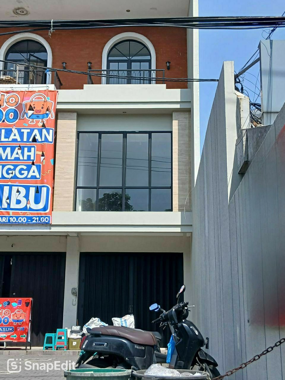 Dijual 1 Unit Ruko Baru Strategis Gress di Jalan Raya Manukan Tama, Surabaya Barat. - Image 1