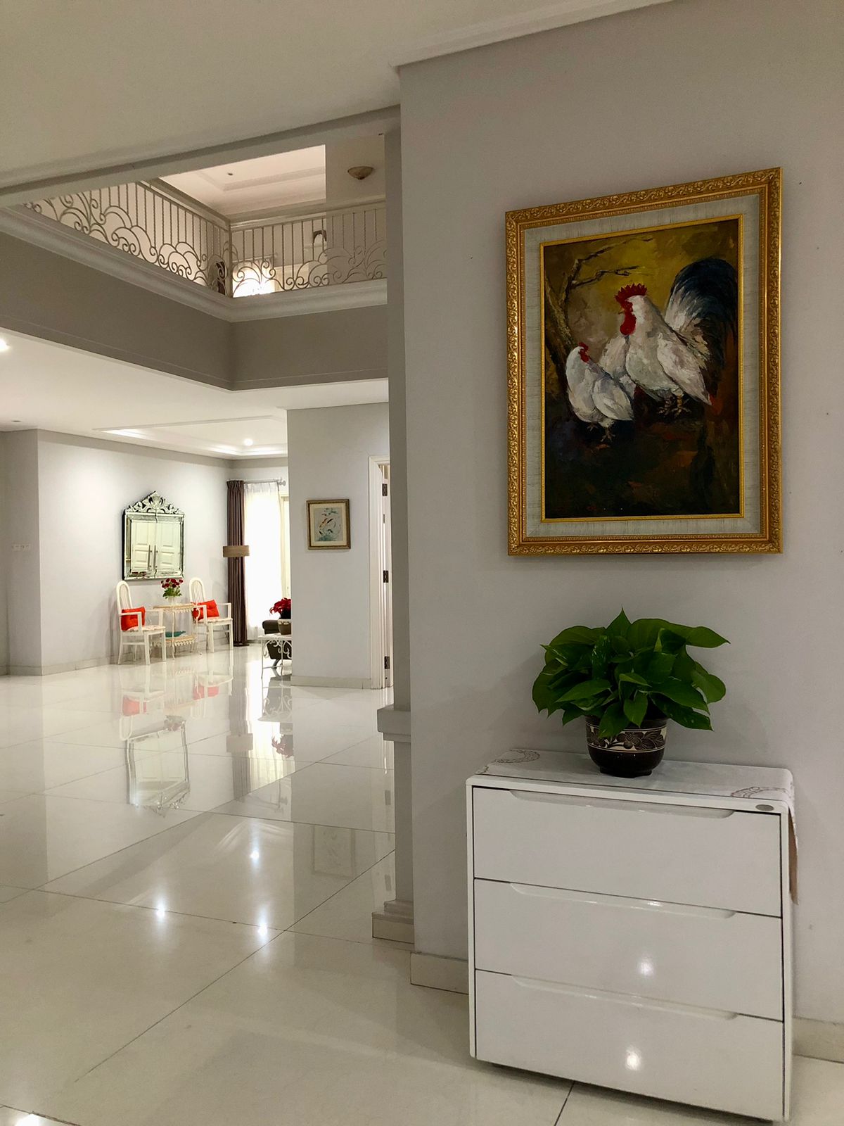 Dijual Rumah Mewah Siap Huni di Graha Famili Surabaya Barat - Thumbnail 5