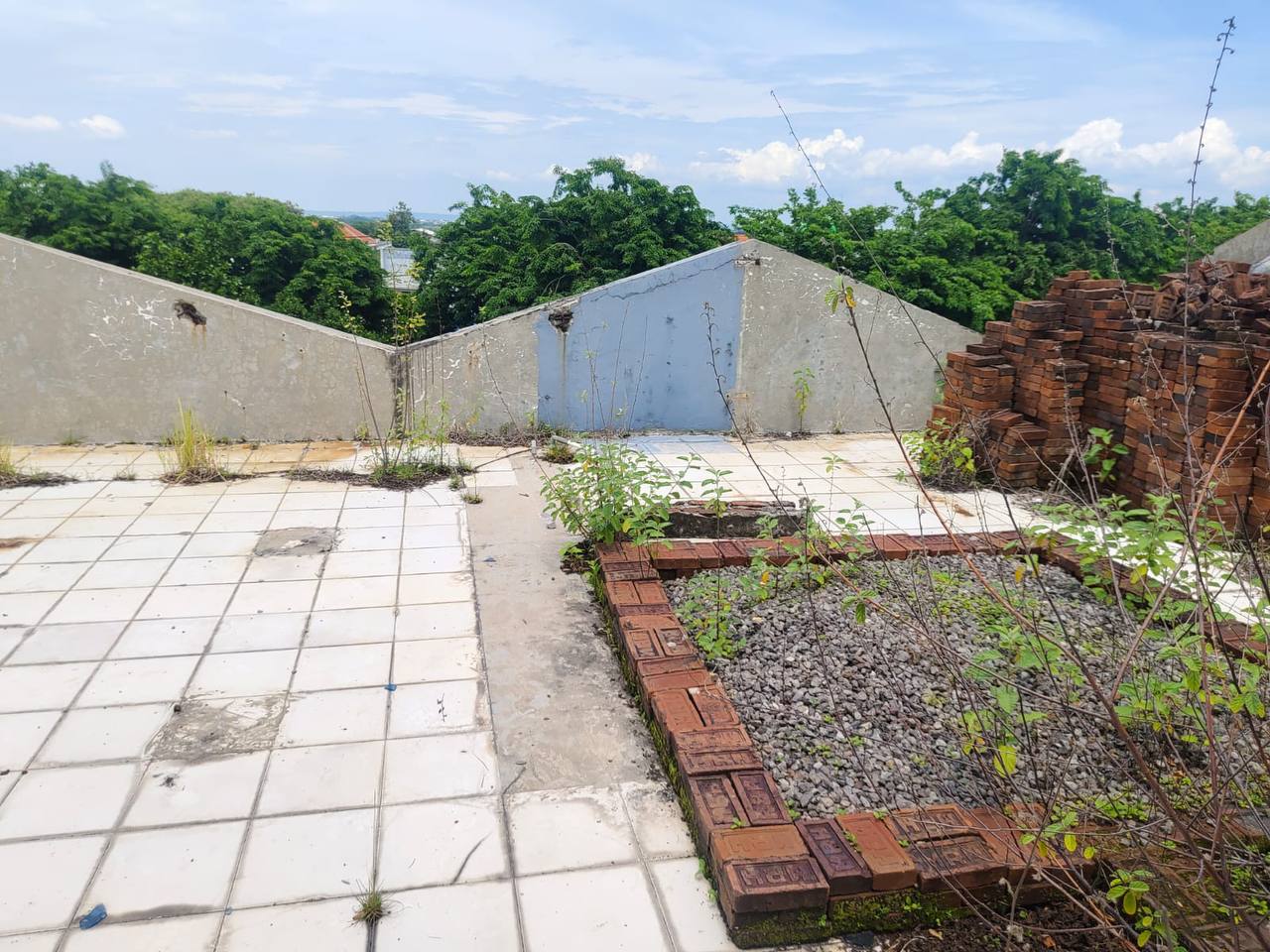 Disewakan Ruko Kembar Raya Kenjeran Lokasi Strategis Surabaya Utara - Thumbnail 3