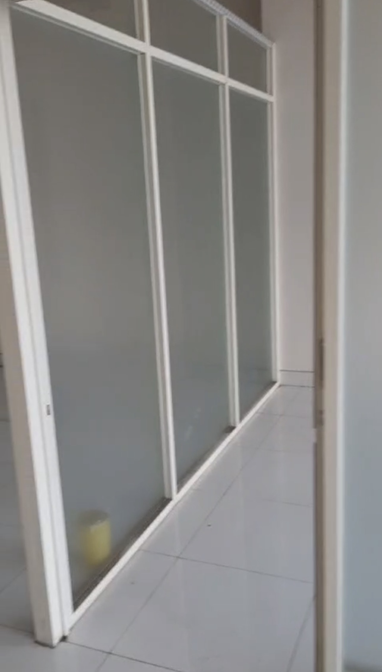 Dijual Ruko Luas Siap Pakai di Jalan Ngagel Jaya Surabaya Timur - Thumbnail 3