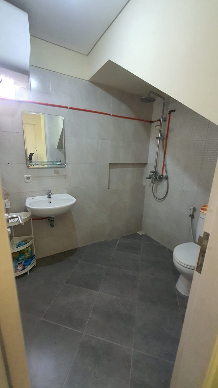 Dijual Murah Rumah Mewah 2 Lantai Royal Residence Lokasi Premium Surabaya Barat - Thumbnail 4