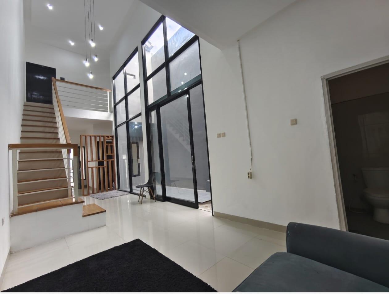 Dijual Langka Harga Murah Rumah Baru Gress Gunung Anyar Surabaya Timur - Image 1