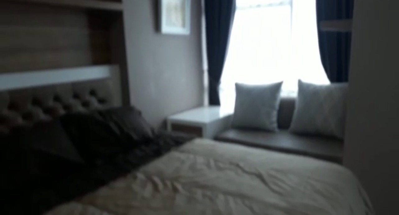 Disewakan Apartemen Mewah Grand Sungkono Lagoon Furnished di Surabaya Barat - Thumbnail 6
