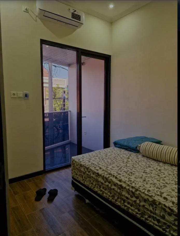 Dijual Rumah Baru Gress Modern di Jalan Kutisari Surabaya Timur - Thumbnail 6